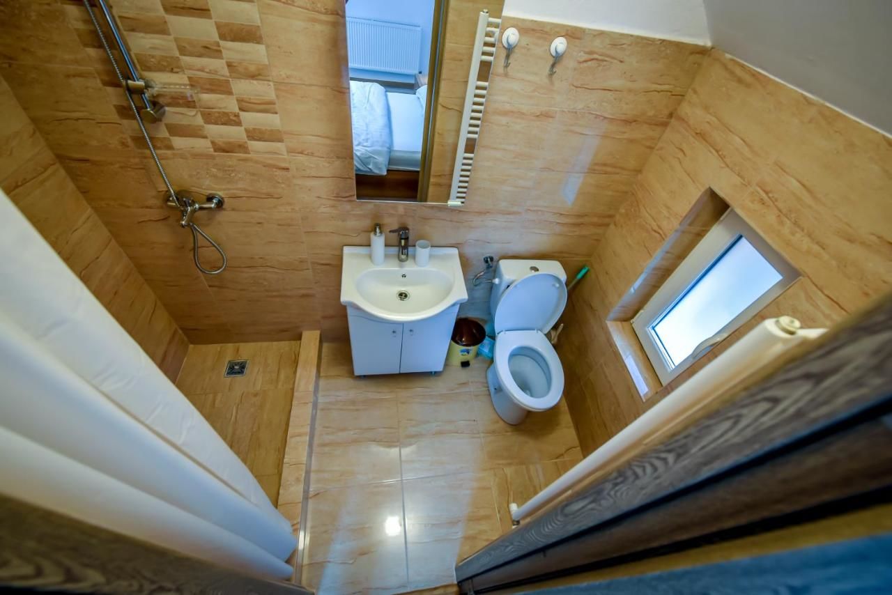 Дома для отпуска Casa Ana Кэлимэнешти-12